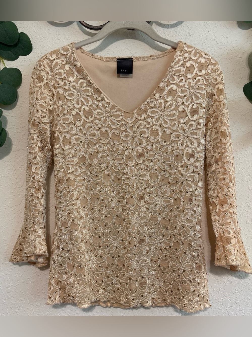 90s/Y2K Fairy Cream and Gold Lace Glitter Flare-Sleeved Top✨